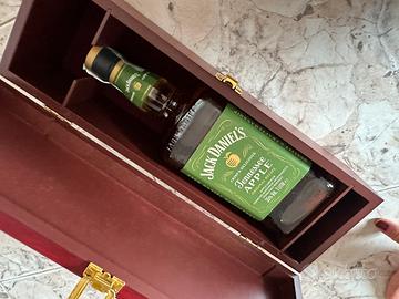 Jack Daniel's Tennessee Apple 1Litro