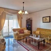 Appartamento con garage a Mascali