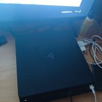  ps4 + 2 pad + giochi