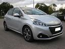 peugeot-208-1-6-td-pochi-km-superfull