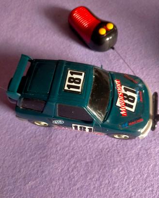 AUTO RADIOCOMANDATA ANNI 80/90 DA COLLEZIONE 