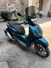 Scooter Piaggio Beverly 300S