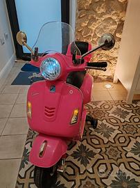 moto vespa elettrica giocattolo bambina