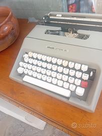 macchina per scivere olivetti 35