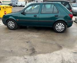 VENDO FORD FIESTA TDdi NEOPATENTATI