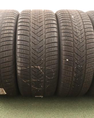 Gomme Pirelli Sottozero 245 45 20 275 40 20 invern
