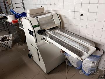 Macchinario per panificio.