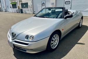 Alfa Romeo GTV Spider 2.0benz 1998 89.000km perfet