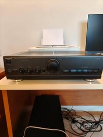 amplificatore Technics con altoparlanti 