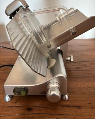 Affettatrice professionale GFS1025 lama 25