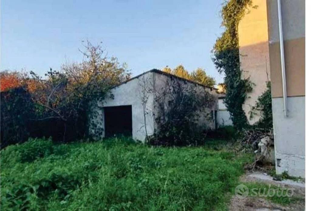 Immobile in asta di 2290 m² a Sustinente - Vista 4