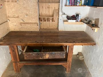 Tavolo da falegname antico gratis