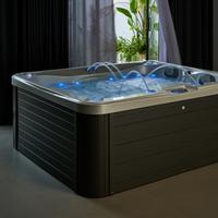 Vasca idromassaggio da esterno