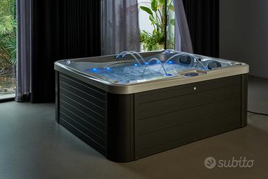 Vasca idromassaggio da esterno