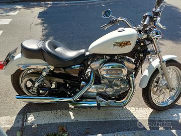 Harley-Davidson Sportster 883