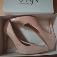 scarpe eleganti beige in vernice taglia 39