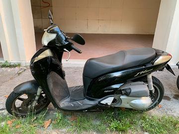 Honda SH300