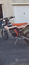 Motard Beta 125