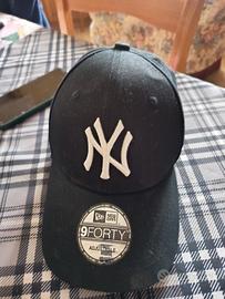 cappello new era