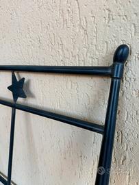 Letto in ferro battuto blu con stelle + materasso