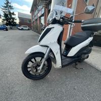 Piaggio Carnaby 300 2009