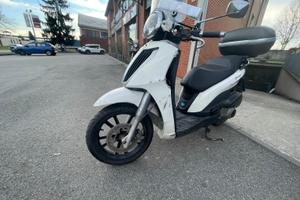 Piaggio Carnaby 300 2009