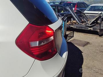 Fanale posteriore sinistro BMW 118 del 2010