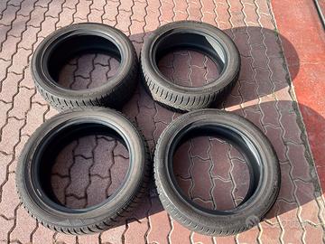 4 x Gomme 215/50 R17 . 215 - 50 - 17 . invernale
