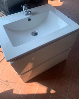 mobile bagno sospeso
