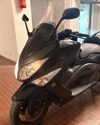 Tmax 500 2008
