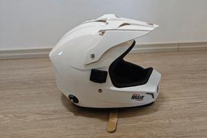 casco brave Hans L