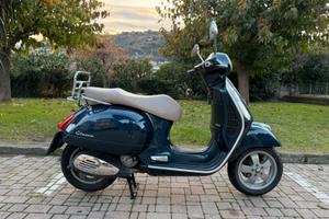 Vespa Gts 250 i.e