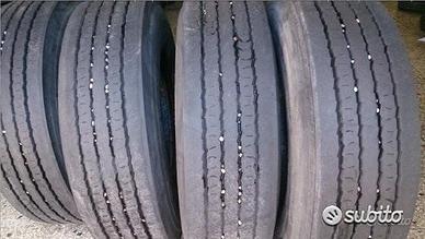 4 gomme usate 275 70 22.5 triagler