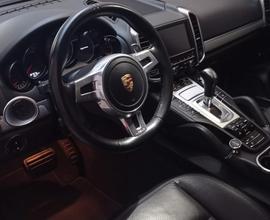 PORSCHE Cayenne 2ªs.'10-'18 - 2013