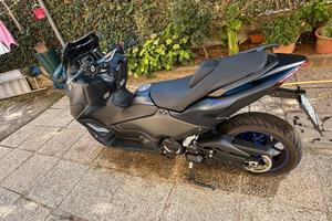 Yamaha Tmax 560 2022