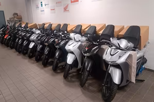 Honda SH 150 pronta consegna Permute finanziamento