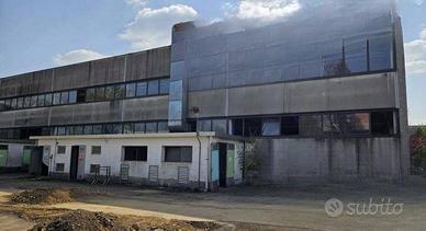 Immobile in asta di 7950 m² a Cerro Maggiore