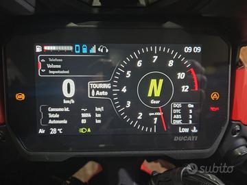 DUCATI MULTISTRADA V4S ROSSA (2022) Travel+Urban.