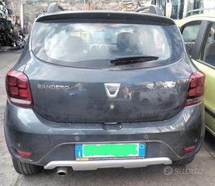 DACIA SANDERO 2018 PER RICAMBI – DISPONIBILI MOLTI