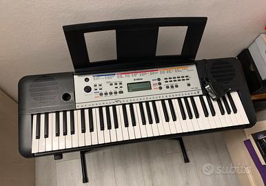 Tastiera Yamaha YPT-260
