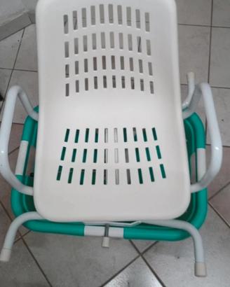 Seggiolino ausilio anziani