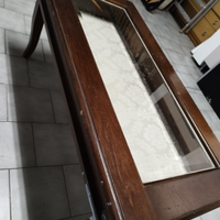 Tavolino antico a bacheca