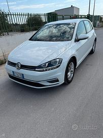 Volkswagen Golf metano cambio automatico