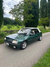 Splendida e rara Peugeot 205 Roland garros