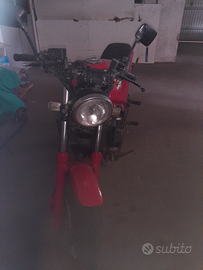 Moto Honda vf 500