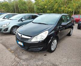 Opel Corsa 1.2 5 porte ideale a neopatentati