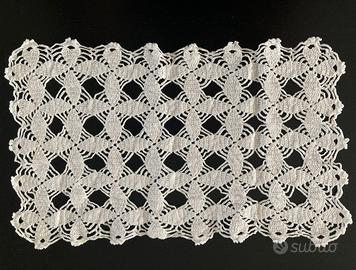 Centrino vintage uncinetto rettangolare