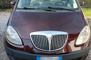 Lancia Musa 1.4 benzina 95cv  177.865km anno 2006