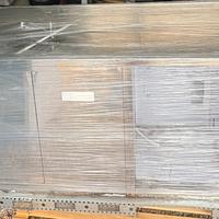 Banco armadiato in inox con lavabo cucina