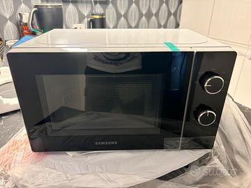 Micronde Samsung MW3000AM